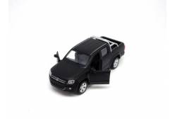 Машина металлическая Volkswagen Amarok, 12 см, цвет: чёрный матовый, 1:43