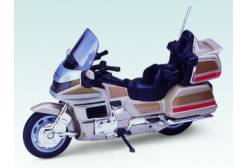Модель мотоцикла Honda Gold Wing, 1:18
